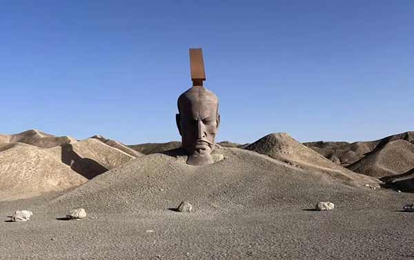 从甘肃汉武帝雕像争议说起：公共艺术如何尊重历史与公众情感？