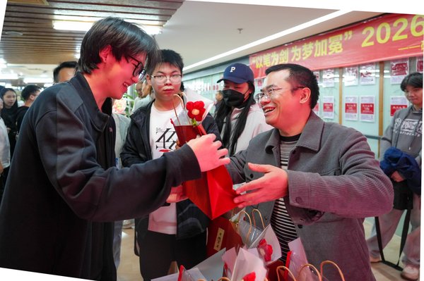 2026石家庄AI民警护航马拉松 如何践行非低端化路径？