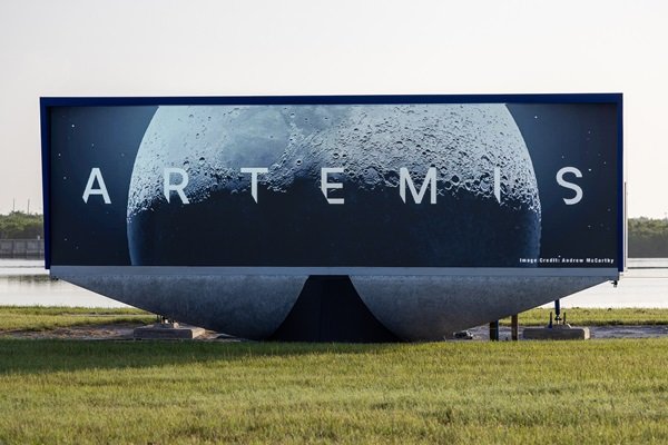 2026美国载人绕月火箭升空，AI核心作用深度拆解