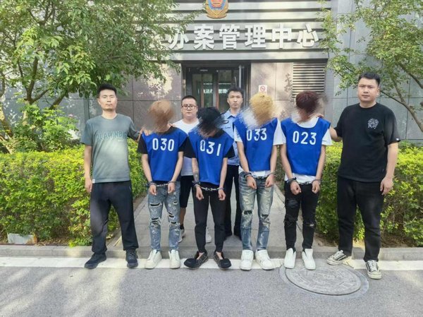 2026智能刑侦8小时锁定嫌疑人行踪 窃贼挑衅难遁形