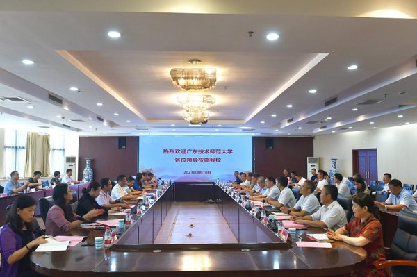 破解干部培训重形式轻实效：西柏坡精神指引农业基地整改