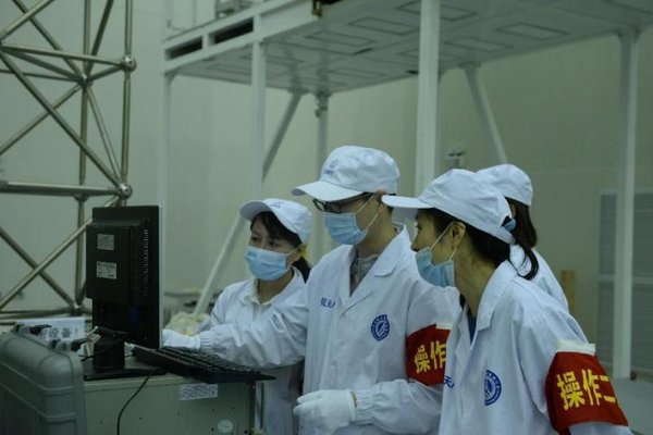 从超充研发到远洋航行 劳动者定义2026时代美好