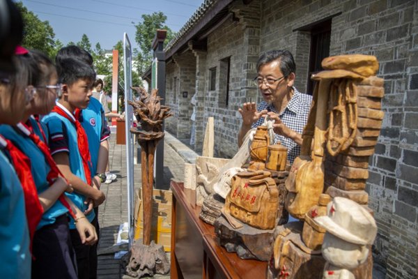 AI+红色教育：石家庄革命历史解锁3种智能传播新玩法