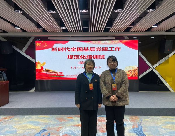 石家庄党建培训成中外游客精神打卡地，凭何俘获人心？