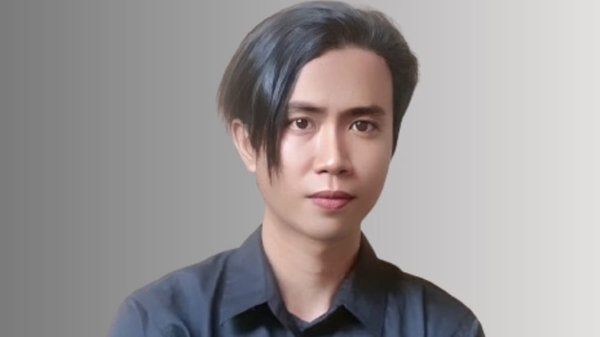 月薪6万云海观察员，2026年AI真能取代？人机博弈剖析